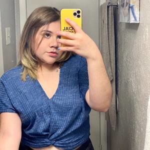 Meet your Posher, Leslie